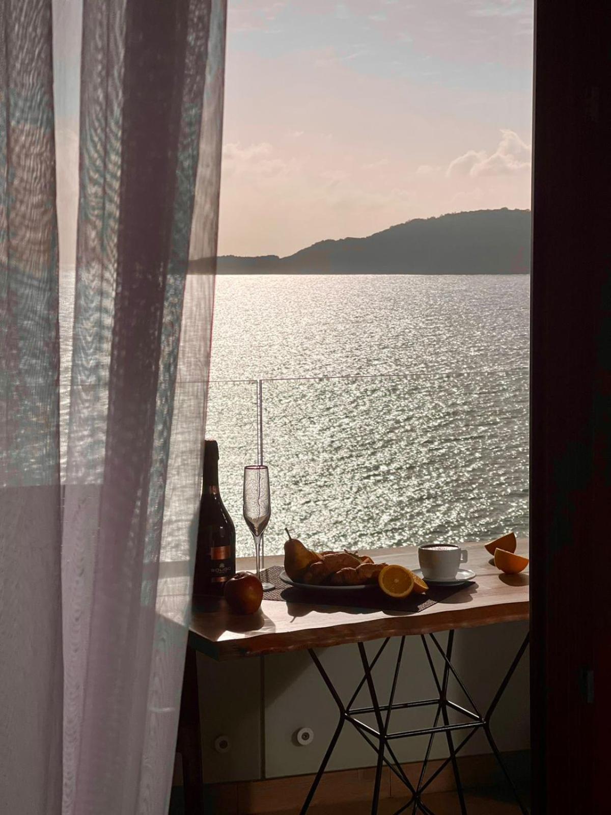 Maresia Boutique Suites Будва Екстериор снимка