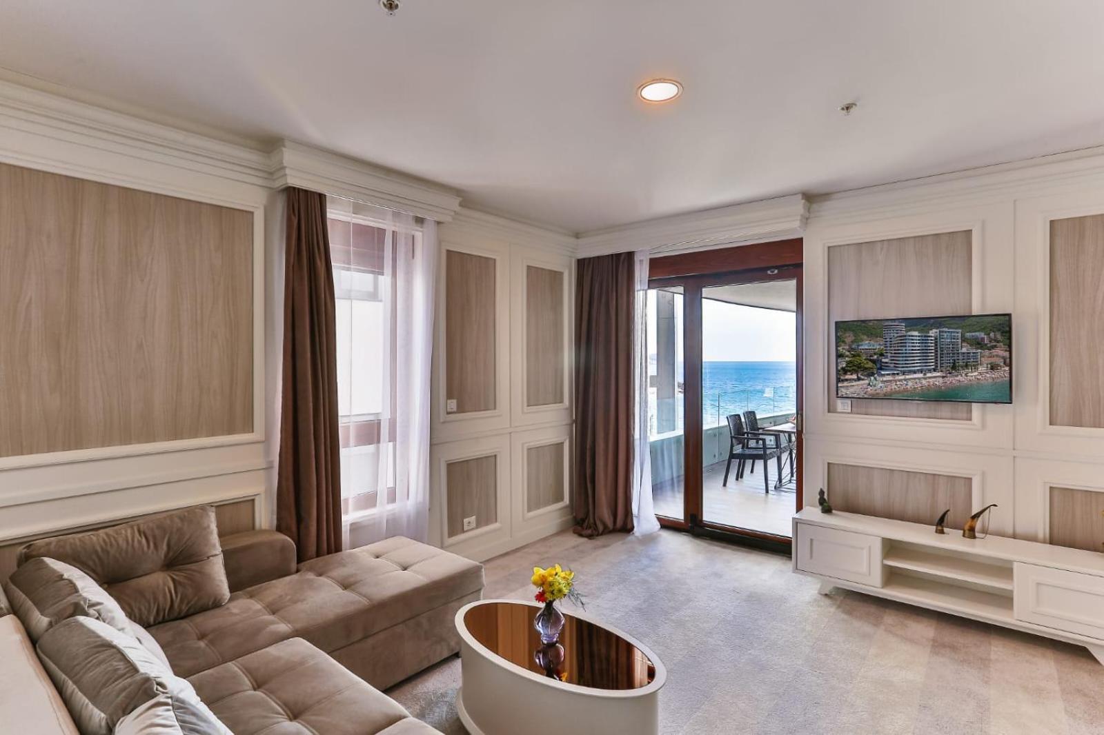 Maresia Boutique Suites Будва Екстериор снимка