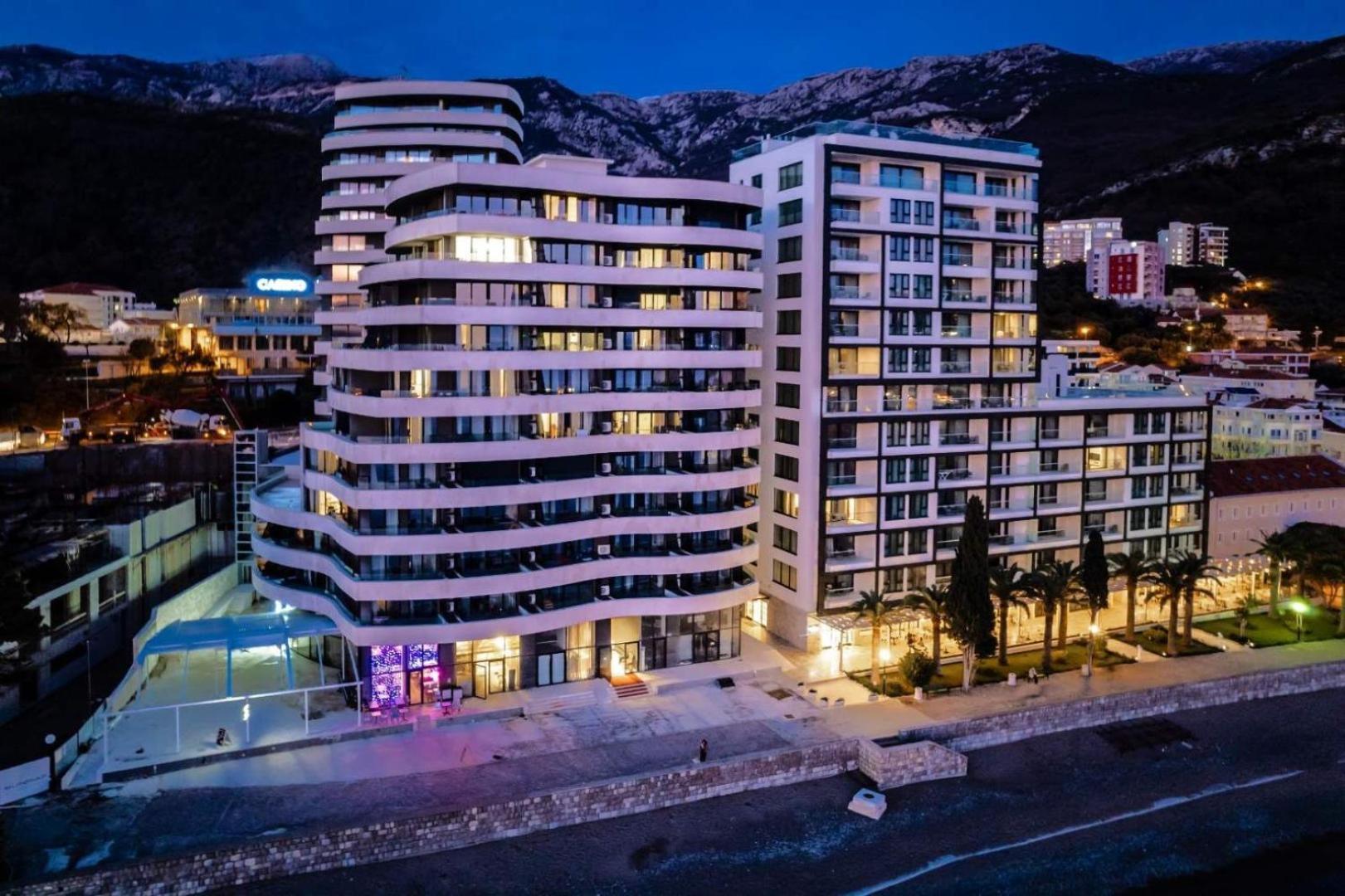 Maresia Boutique Suites Будва Екстериор снимка